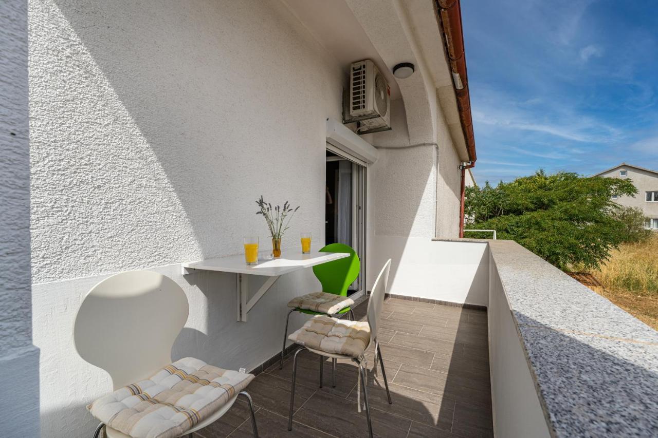 Apartment A & J Petrcane Εξωτερικό φωτογραφία